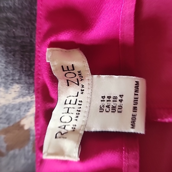 Rachel Zoe Fushia Dress Pants. - Picture 3 of 3